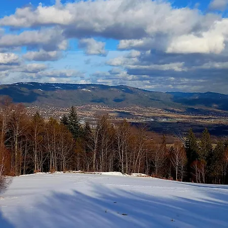 Gorski Na Polanie Goryczkowej 700 M Npm - Dojazd Samochodem Terenowym, W Zimie Utrudniony - Wymagane Lancuchy شتوروك