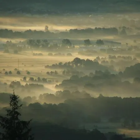 Gorski Na Polanie Goryczkowej 700 M Npm - Dojazd Samochodem Terenowym, W Zimie Utrudniony - Wymagane Lancuchy