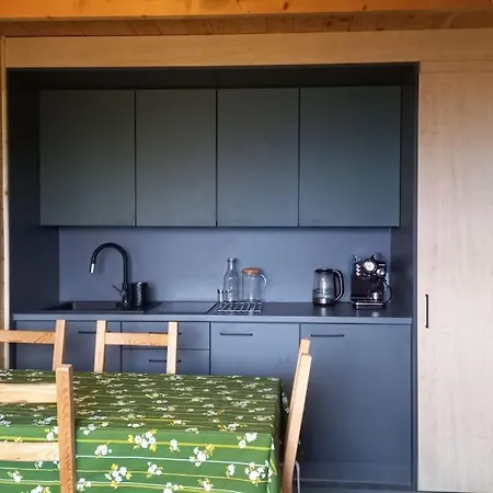 Gorski Na Polanie Goryczkowej 700 M Npm - Dojazd Samochodem Terenowym, W Zimie Utrudniony - Wymagane Lancuchy *