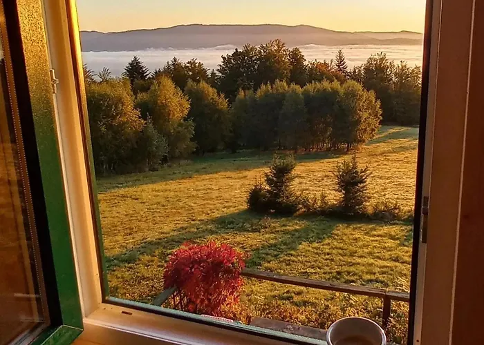 Gorski Na Polanie Goryczkowej 700 M Npm - Dojazd Samochodem Terenowym, W Zimie Utrudniony - Wymagane Lancuchy Chalet Szczyrk